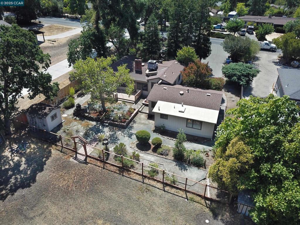 S. WALNUT CREEK - Residential