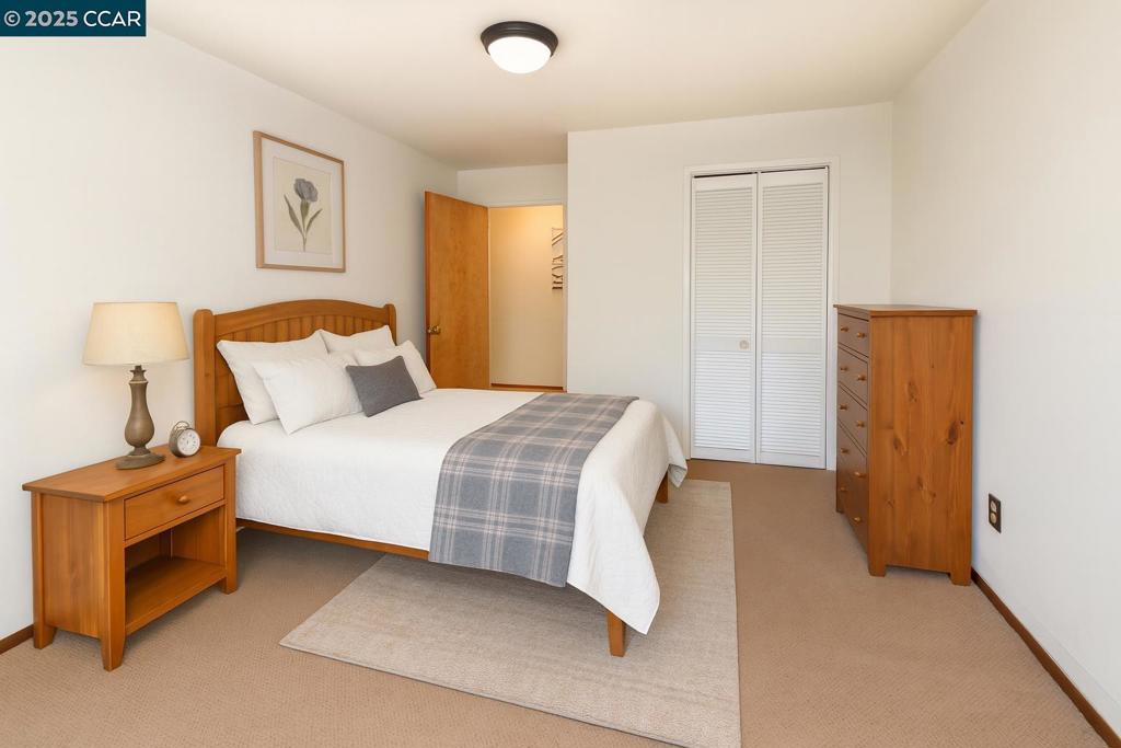 S. WALNUT CREEK - Residential