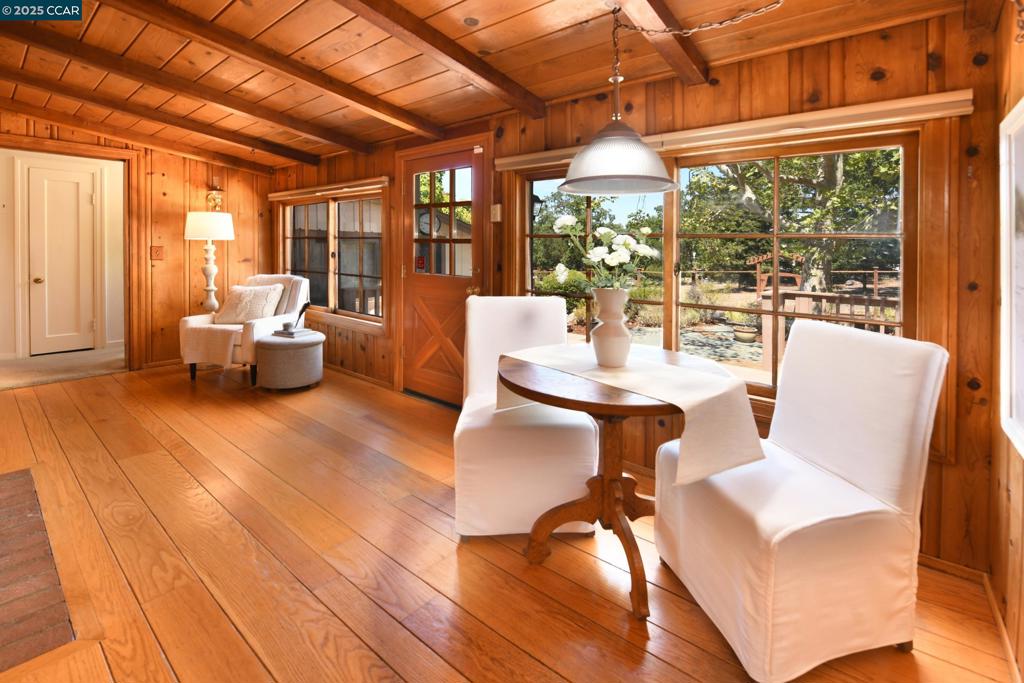 S. WALNUT CREEK - Residential