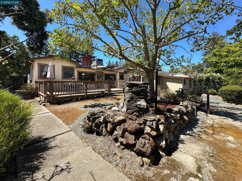 S. WALNUT CREEK - Residential