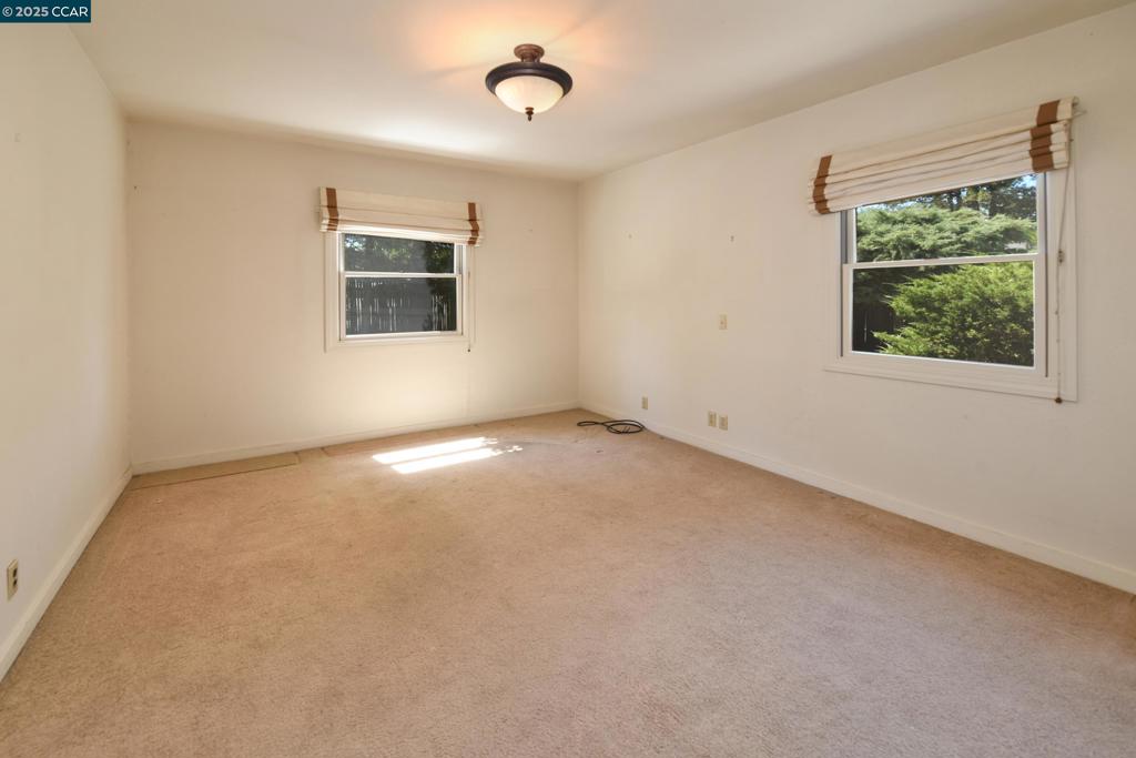 S. WALNUT CREEK - Residential