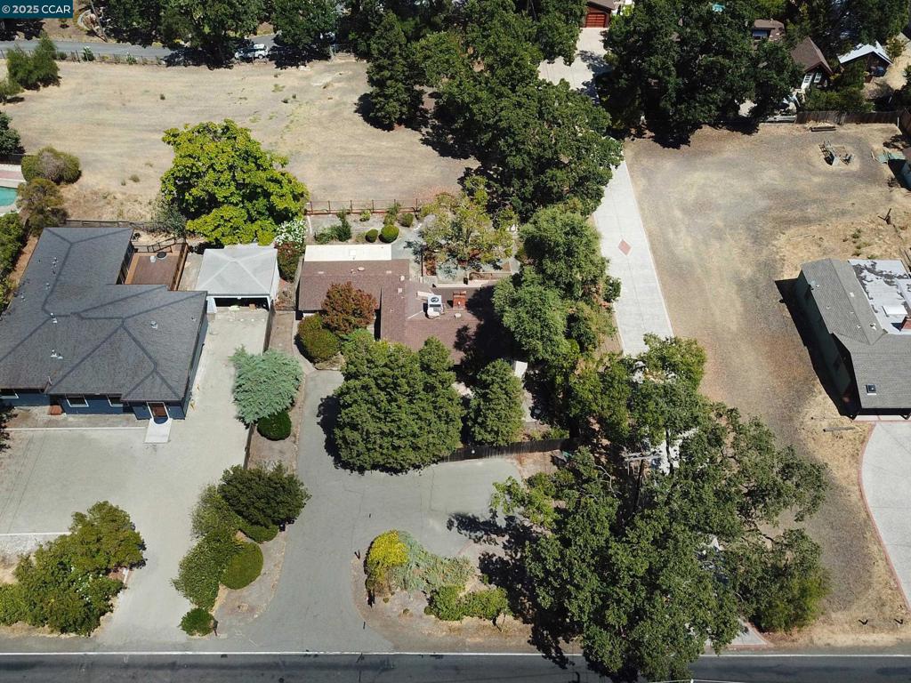 S. WALNUT CREEK - Residential