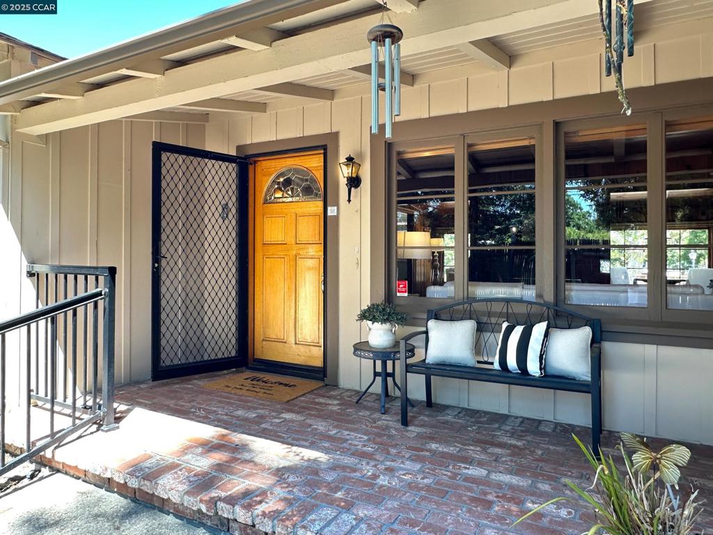 S. WALNUT CREEK - Residential