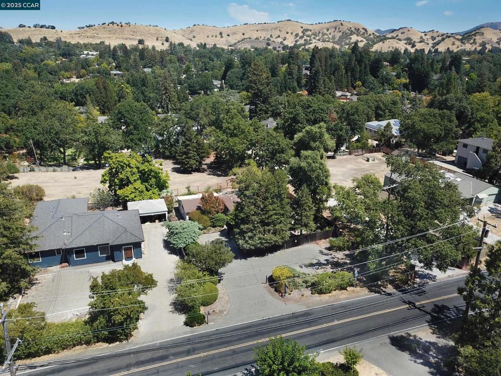 S. WALNUT CREEK - Residential