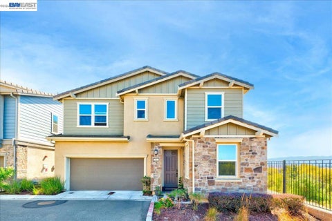 Photo of 2813 Randall Loop, Dublin, CA 94568 (MLS # 41150875)