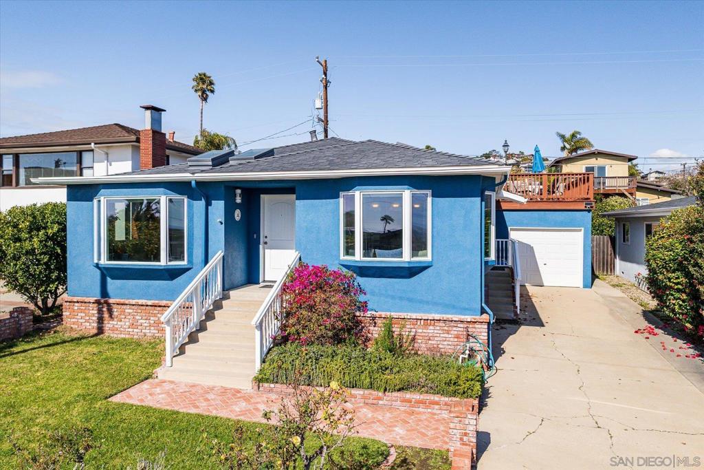 940 Fresno St