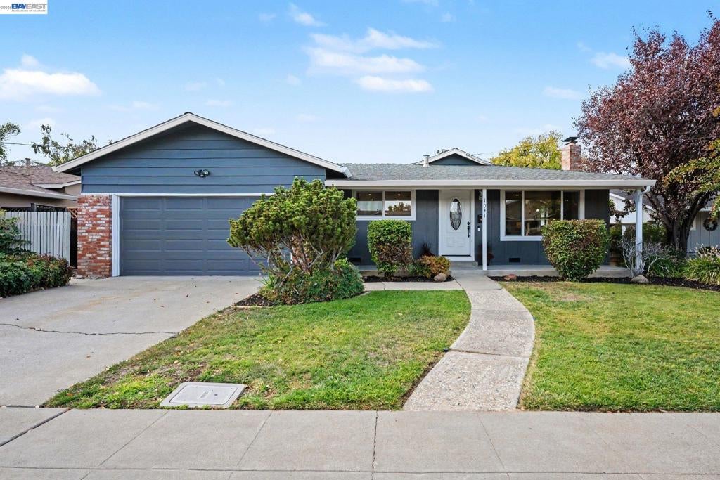 1041 Wagoner Dr