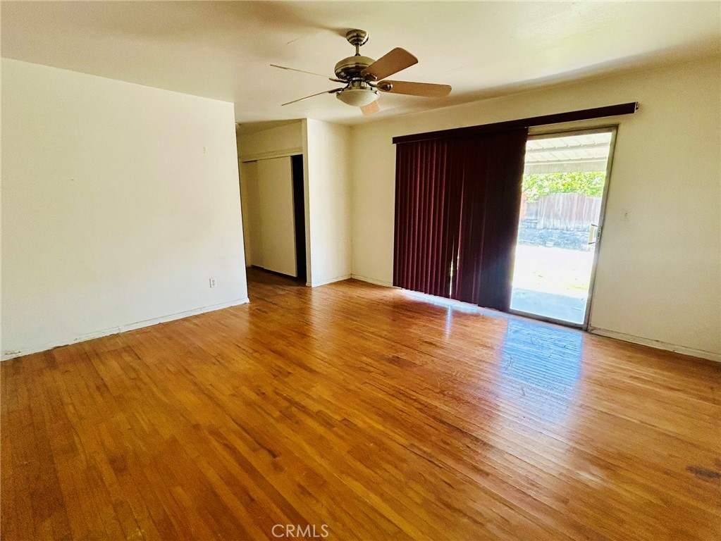 1930 W Woodworth Road