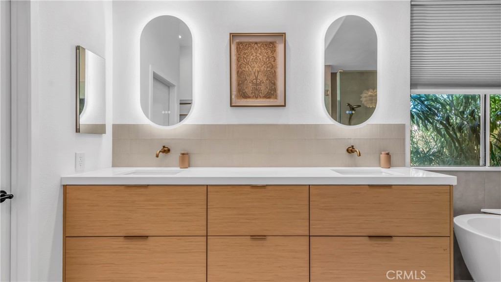 Indian Wells C.C. (32509) - Residential