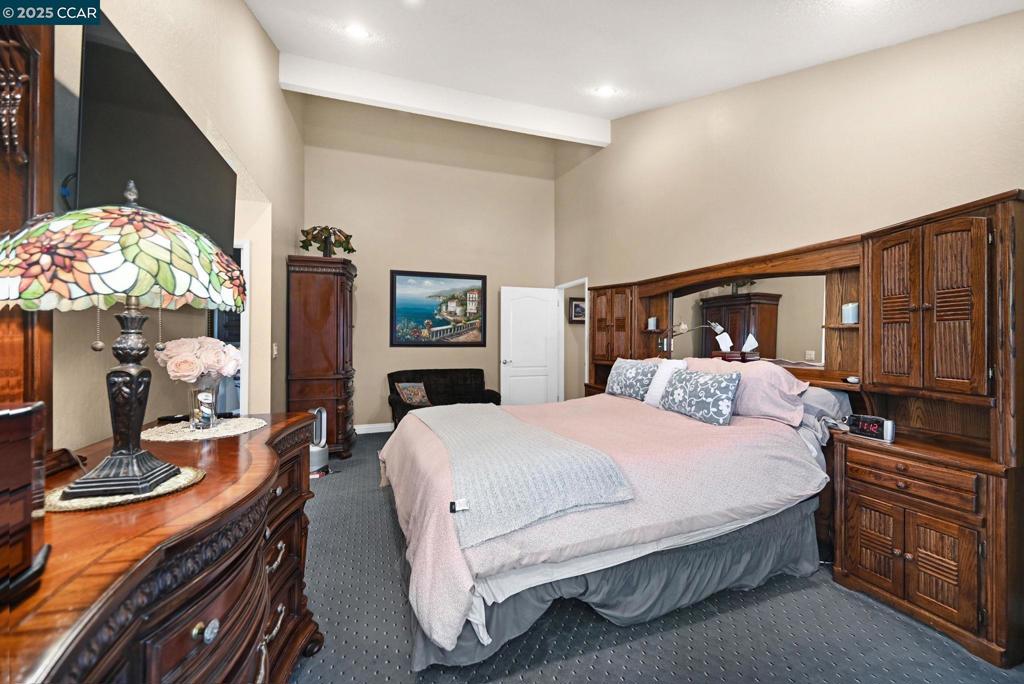 Not Listed - Residential