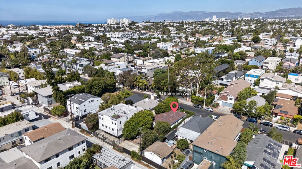 644 Vernon Avenue 644/646, Los Angeles CA 90291