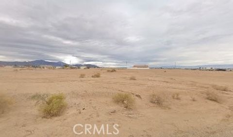 Photo of 1226 Marshall AVE, Thermal, CA 92274 (MLS # PW26135184)