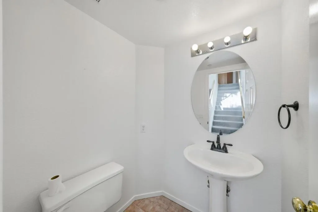 Dublin, California 94568, United States, 3 Bedrooms Bedrooms, ,3 BathroomsBathrooms,Residential,Active,151921