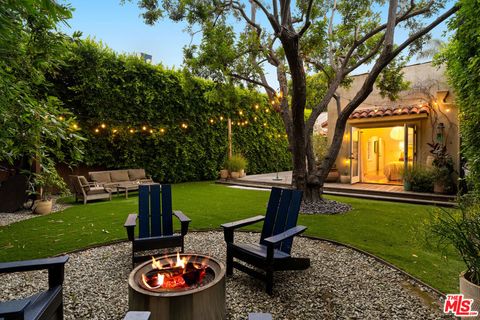 Photo of 2206 5th Street, Santa Monica, CA 90405 (MLS # 26833173)