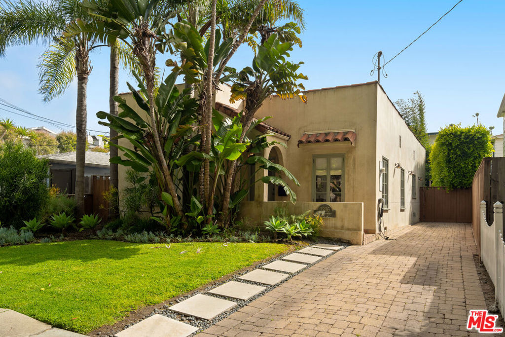 2206 5th Street
