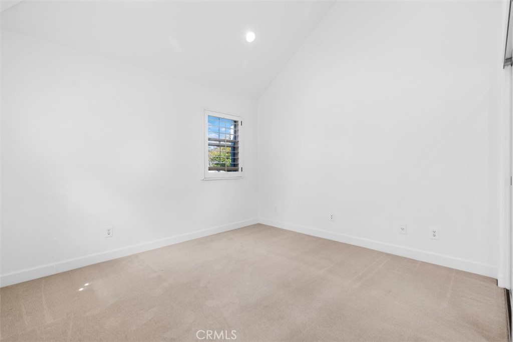 Summit Towne Collection (TST) - Residential Lease