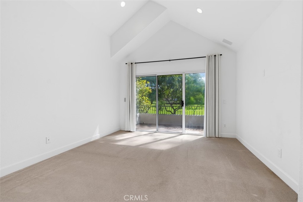 Summit Towne Collection (TST) - Residential Lease