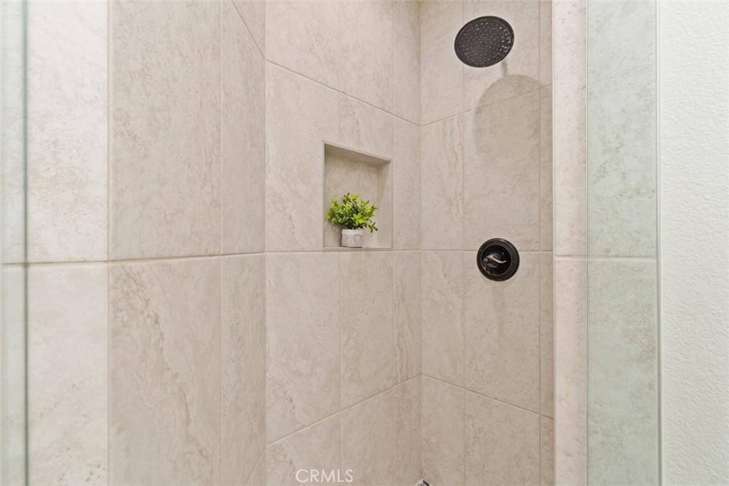 Summit Towne Collection (TST) - Residential Lease