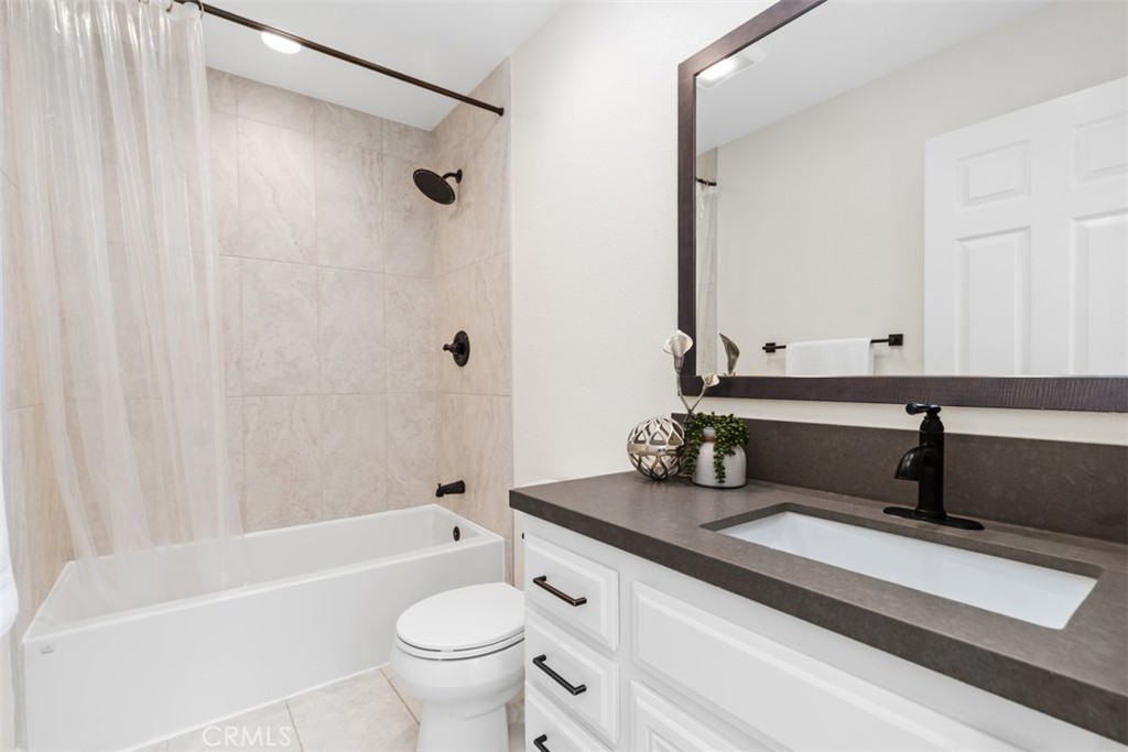 Summit Towne Collection (TST) - Residential Lease