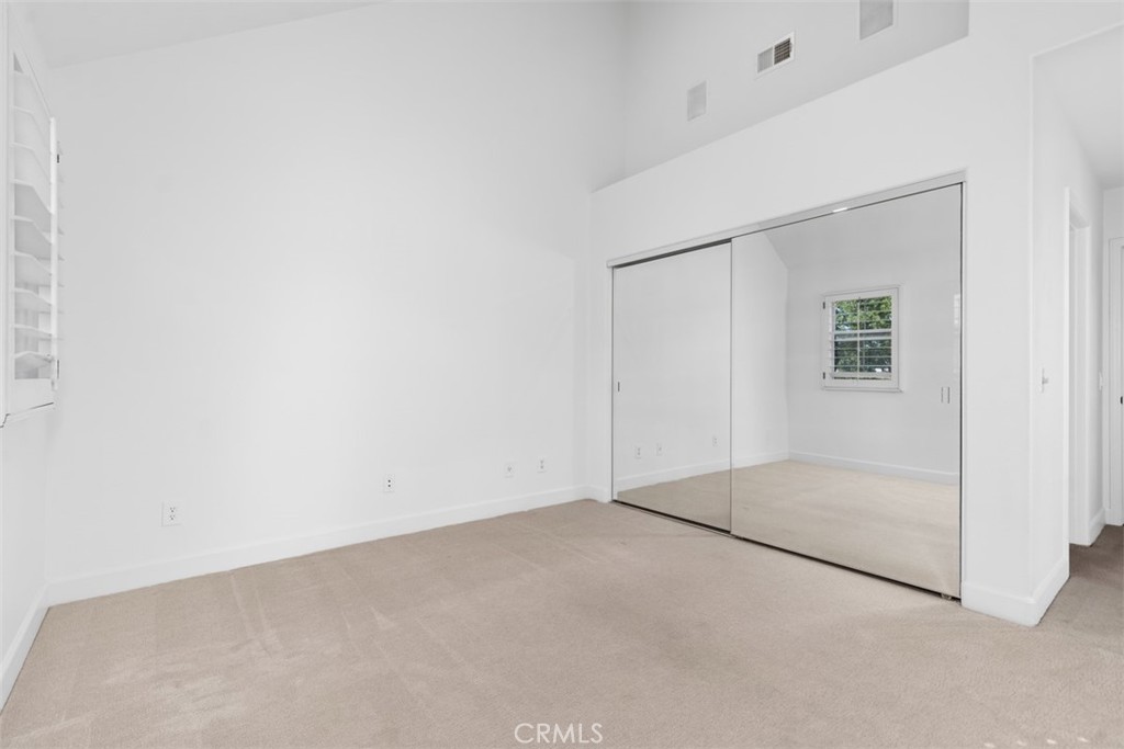 Summit Towne Collection (TST) - Residential Lease