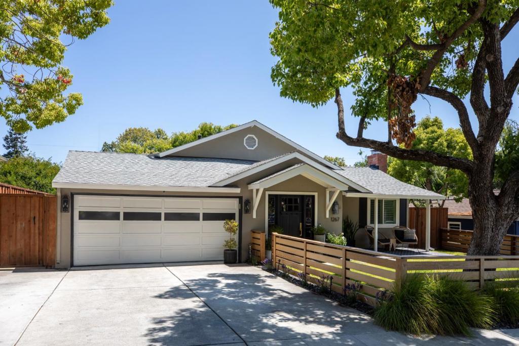 1267 Foothill Street