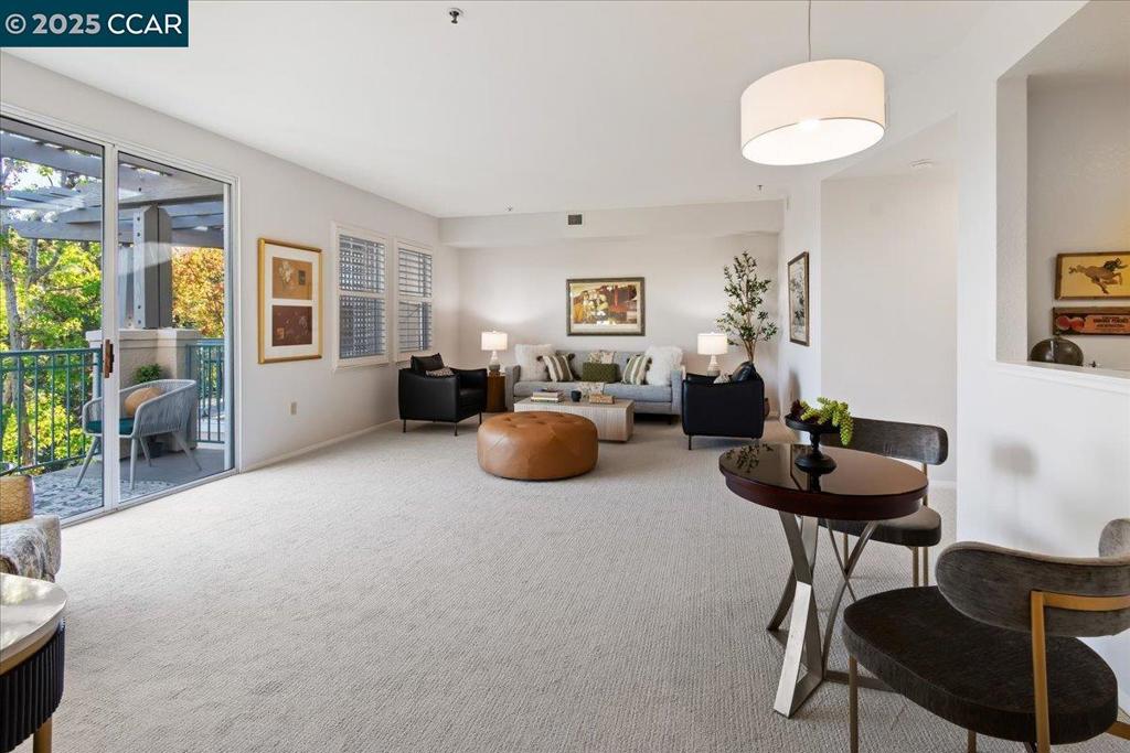 WATERFORD - Residential