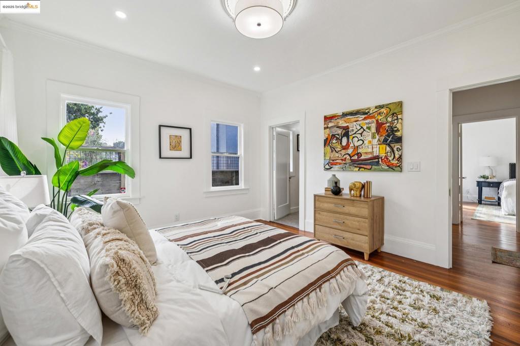 LAKESHORE - Residential