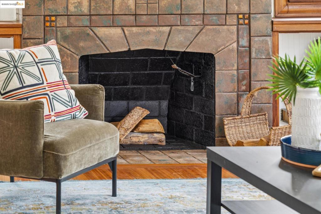 LAKESHORE - Residential