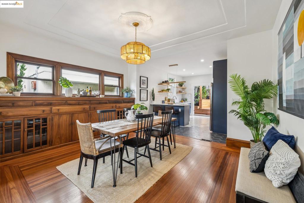 LAKESHORE - Residential