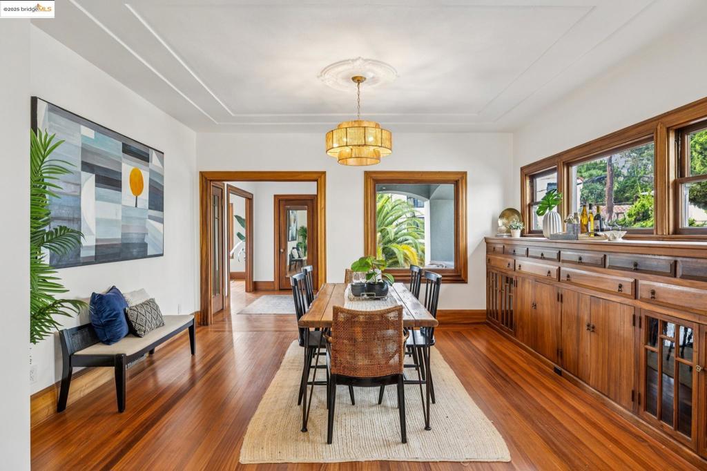 LAKESHORE - Residential