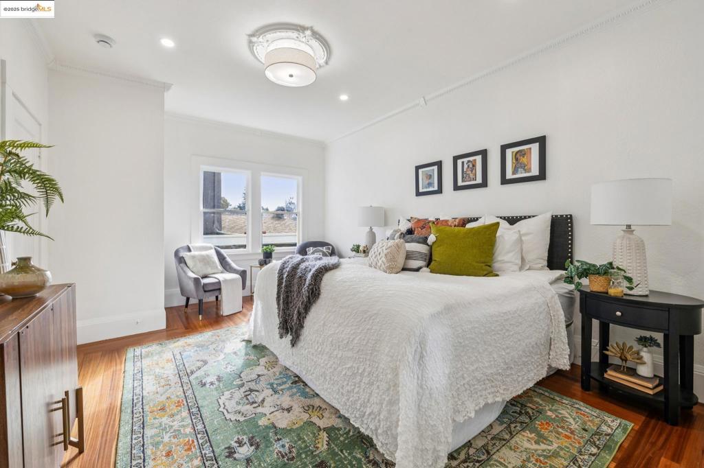 LAKESHORE - Residential