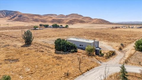 Tiny photo for 485 S 8 th Street, Shandon, CA 93461 (MLS # SC25224404)