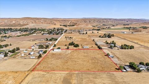 Tiny photo for 485 S 8 th Street, Shandon, CA 93461 (MLS # SC25224404)