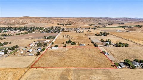 Tiny photo for 485 S 8 th Street, Shandon, CA 93461 (MLS # SC25224404)