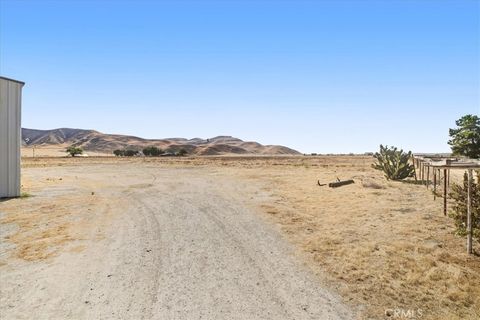 Tiny photo for 485 S 8 th Street, Shandon, CA 93461 (MLS # SC25224404)