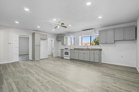 Tiny photo for 485 S 8 th Street, Shandon, CA 93461 (MLS # SC25224404)