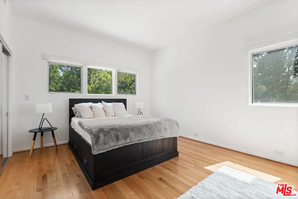 Los Angeles, California 90046, United States, 4 Bedrooms Bedrooms, ,4 BathroomsBathrooms,Residential,Active,213461