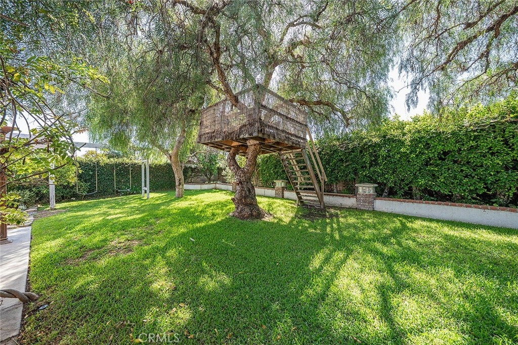 17221 Berlin Lane, Huntington Beach CA 92649 - Photo 33