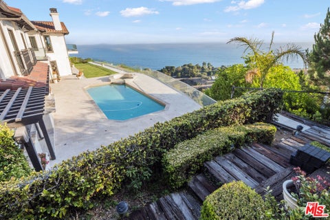 Photo of 24753 Vantage Point Terrace, Malibu, CA 90265 (MLS # 26854913)