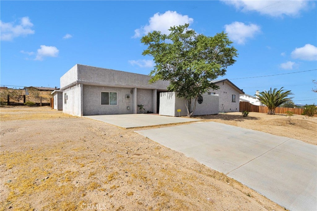 27763 Crestview