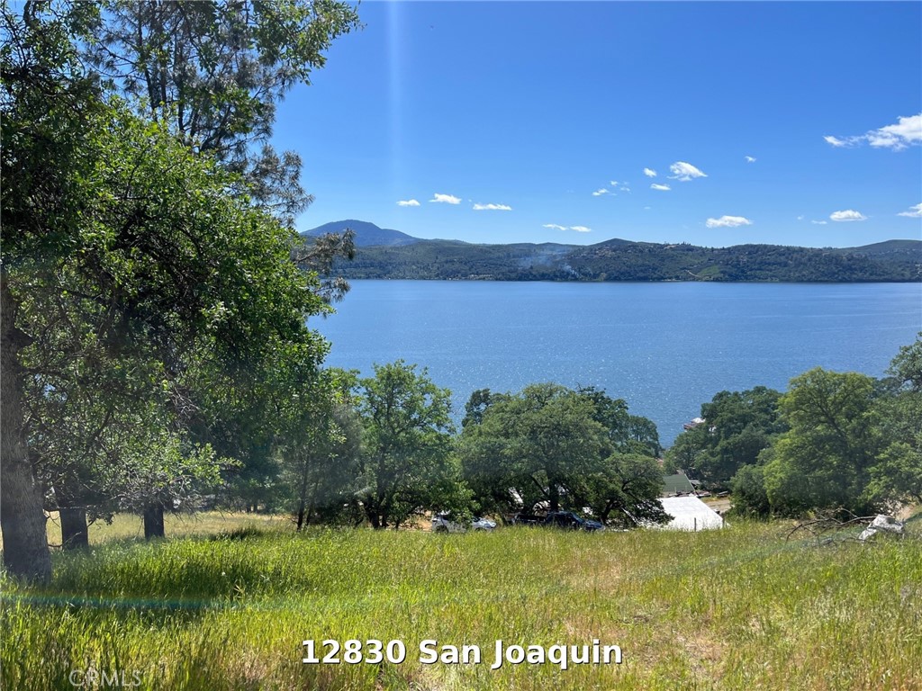 12820 San Joaquin