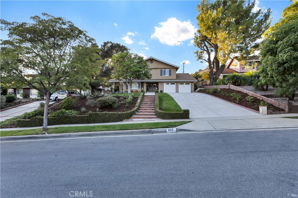 827 Deerflats Dr