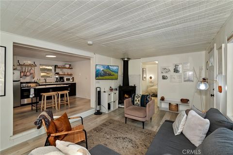 Photo of 33353 Yukon Drive, Green Valley Lake, CA 92341 (MLS # IG26021479)