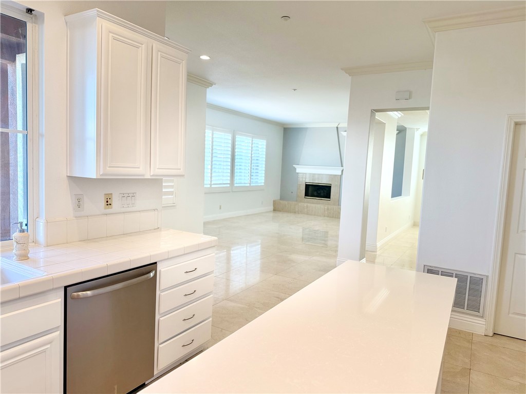 Hampton Road (HAMP) - Residential Lease