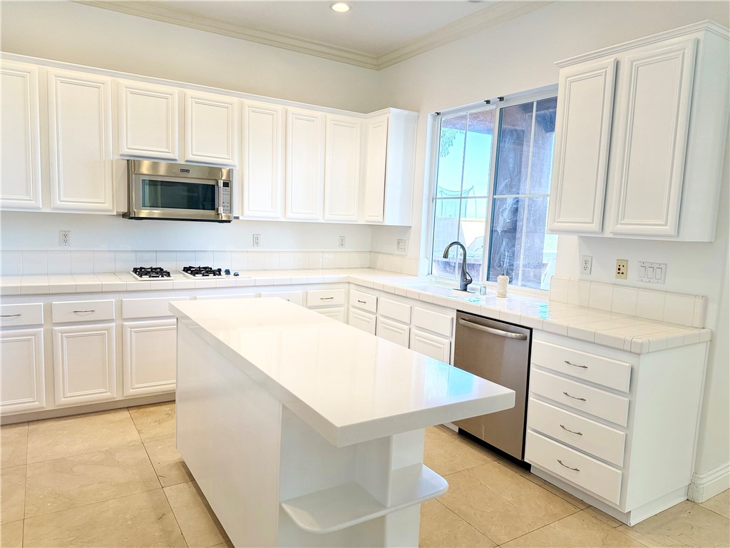 Hampton Road (HAMP) - Residential Lease