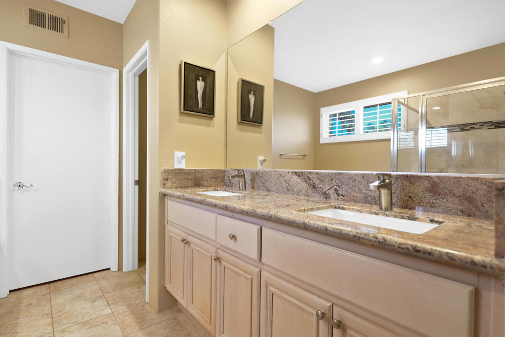 Rancho Mirage C.C. - Residential Lease