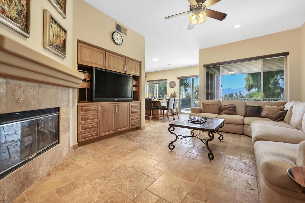 Rancho Mirage C.C. - Residential Lease