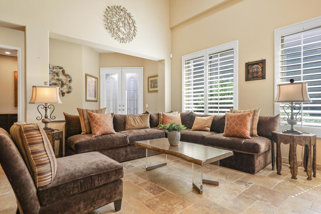 Rancho Mirage C.C. - Residential Lease