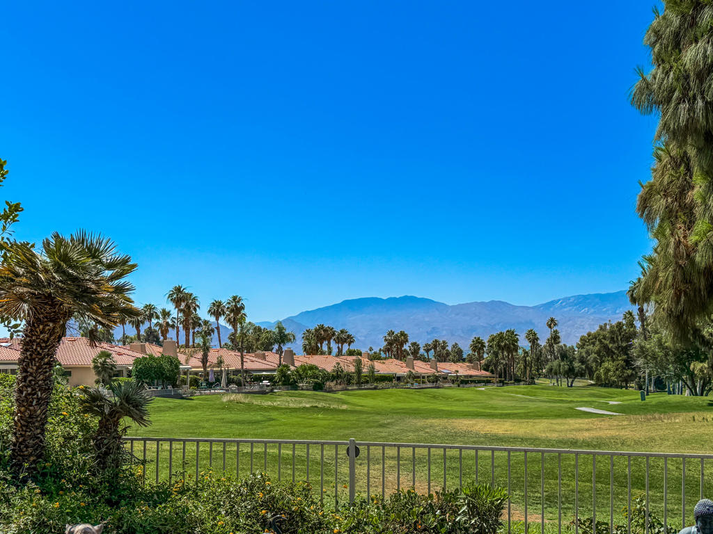 Rancho Mirage C.C. - Residential Lease