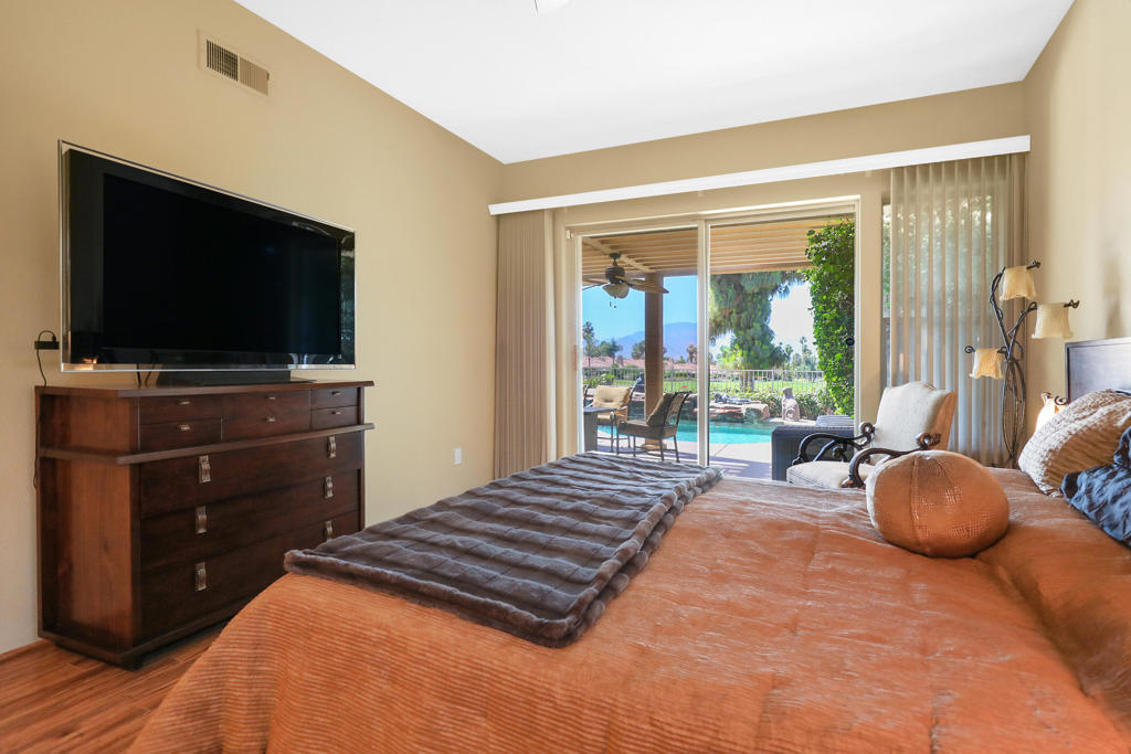 Rancho Mirage C.C. - Residential Lease